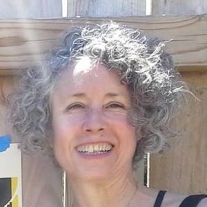 Meet your Posher, Liz